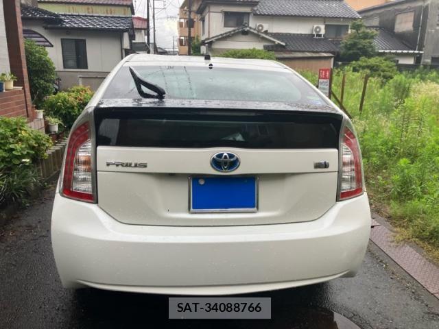 Toyota PRIUS 2014-01 7903250-3