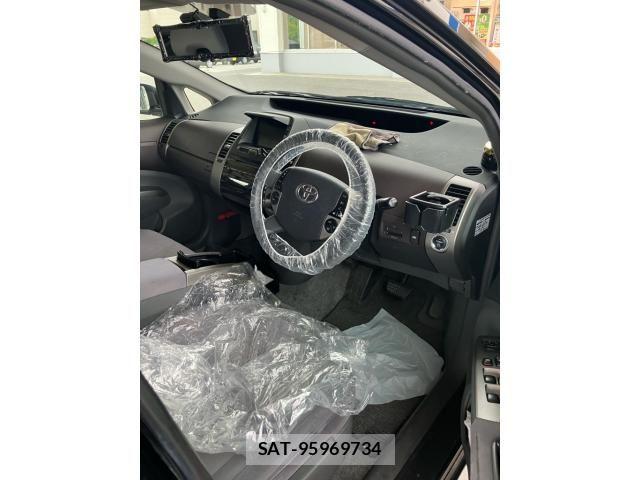 Toyota PRIUS 2004-11 7903253-17