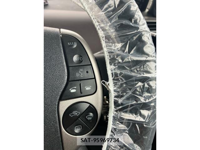 Toyota PRIUS 2004-11 7903253-22