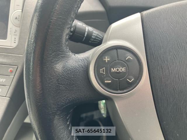 Toyota PRIUS 2013-06 7903252-11