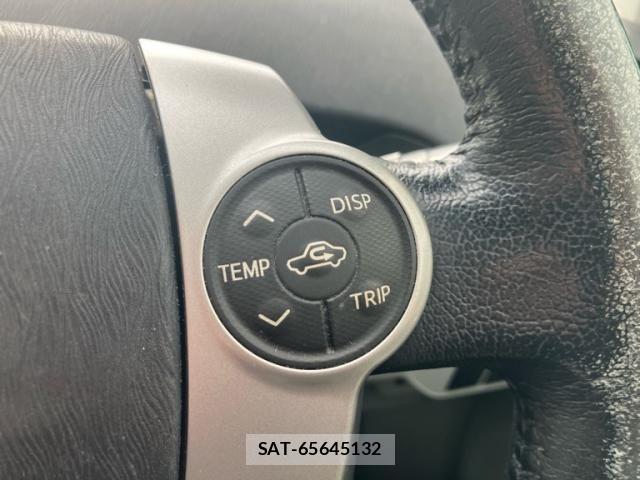 Toyota PRIUS 2013-06 7903252-12