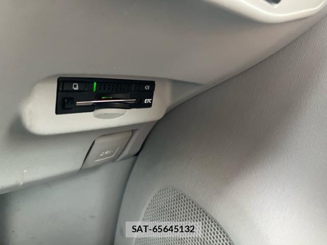 Toyota PRIUS 2013-06 7903252-14