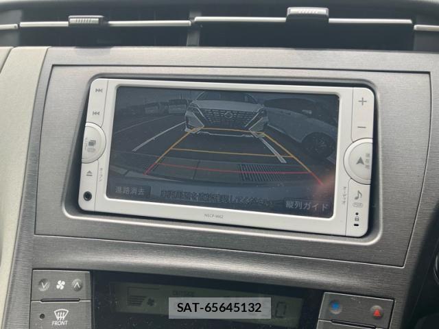 Toyota PRIUS 2013-06 7903252-15