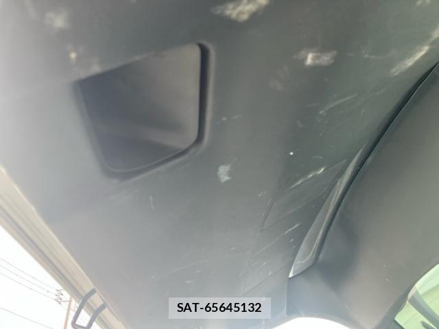 Toyota PRIUS 2013-06 7903252-6