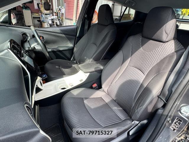 Toyota PRIUS 2016-04 7903247-10