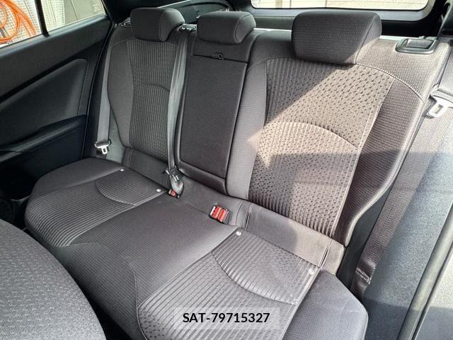 Toyota PRIUS 2016-04 7903247-11