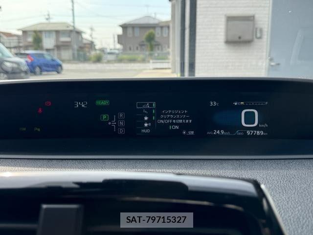 Toyota PRIUS 2016-04 7903247-14