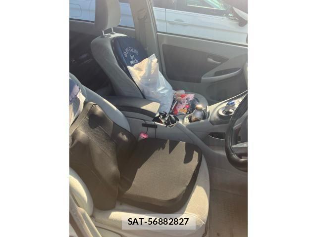 Toyota PRIUS 2010-07 7903256-13