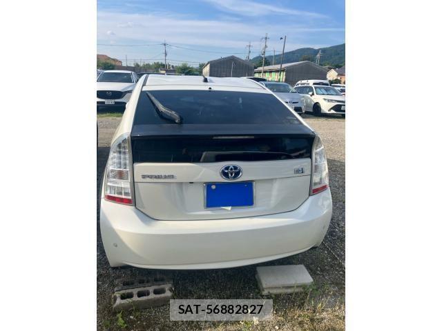 Toyota PRIUS 2010-07 7903256-1