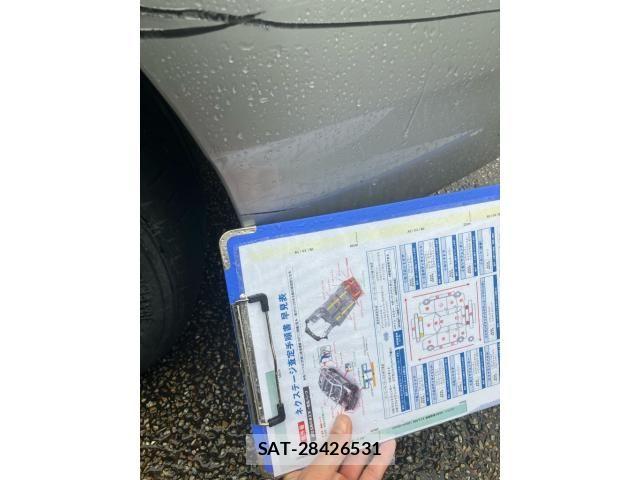 Toyota PRIUS 2012-01 7903249-23