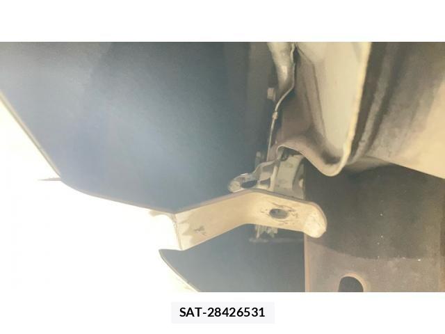 Toyota PRIUS 2012-01 7903249-28