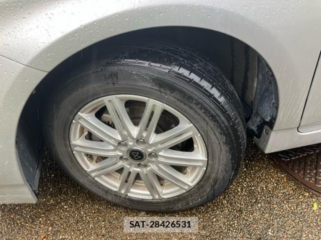 Toyota PRIUS 2012-01 7903249-7