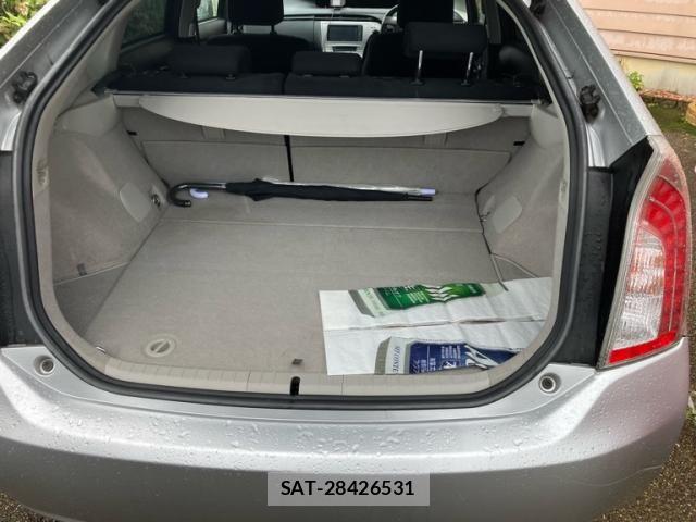 Toyota PRIUS 2012-01 7903249-8