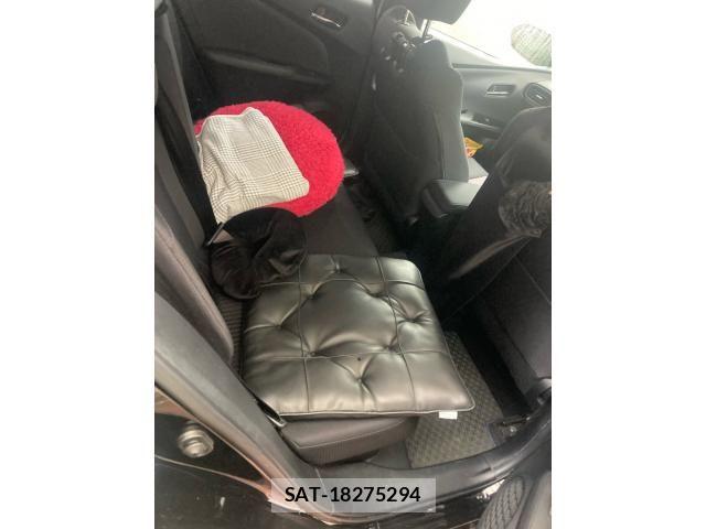 Toyota PRIUS 2016-08 7903244-11