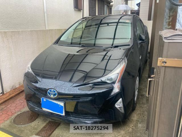 Toyota PRIUS 2016-08 7903244-1