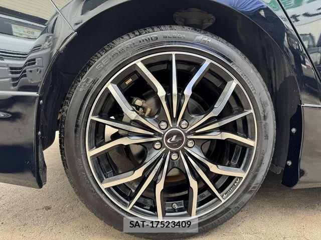 Toyota PRIUS 2016-04 7903242-13