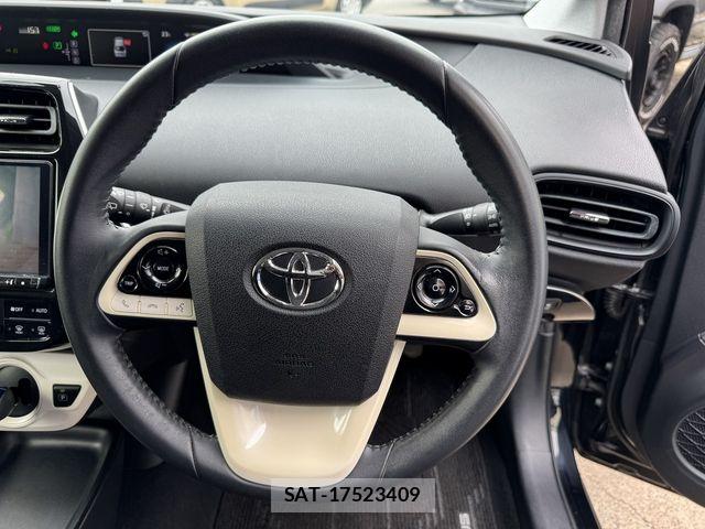 Toyota PRIUS 2016-04 7903242-16