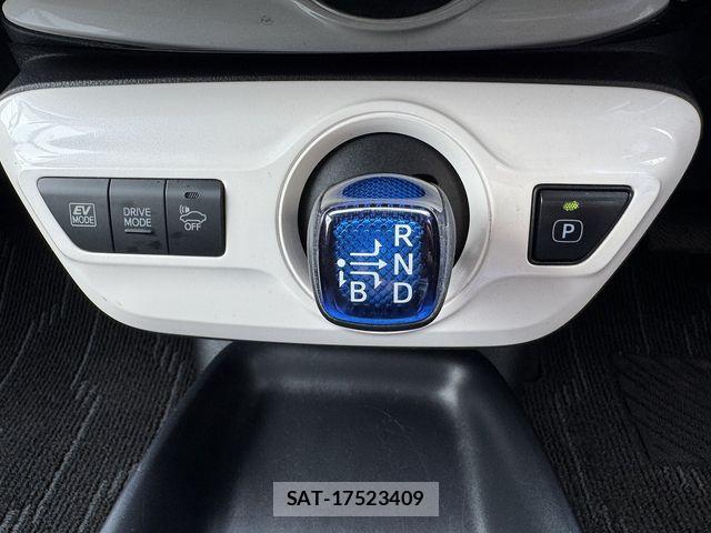 Toyota PRIUS 2016-04 7903242-18