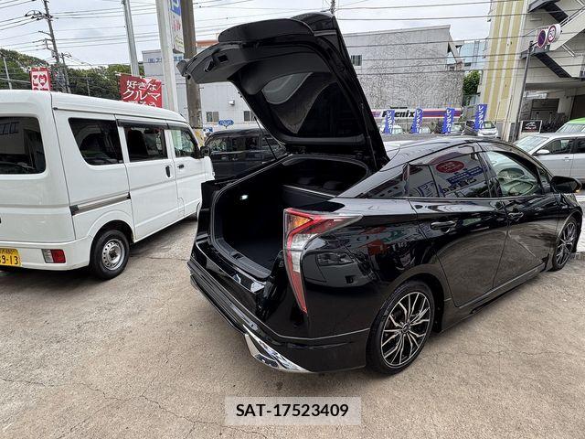 Toyota PRIUS 2016-04 7903242-25