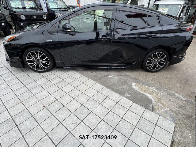 Toyota PRIUS 2016-04 7903242-8