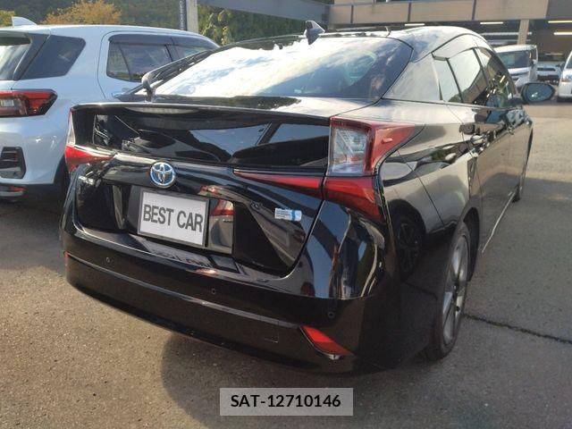 Toyota PRIUS 2019-03 7903241-2