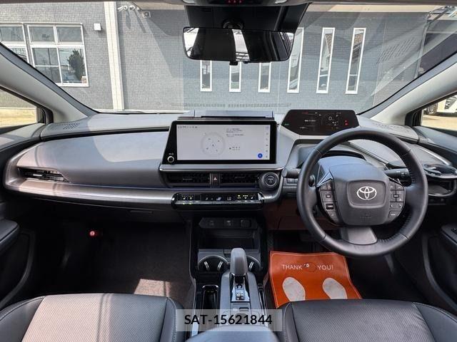 Toyota PRIUS 2024-03 7903239-1