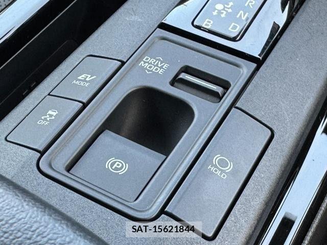 Toyota PRIUS 2024-03 7903239-24