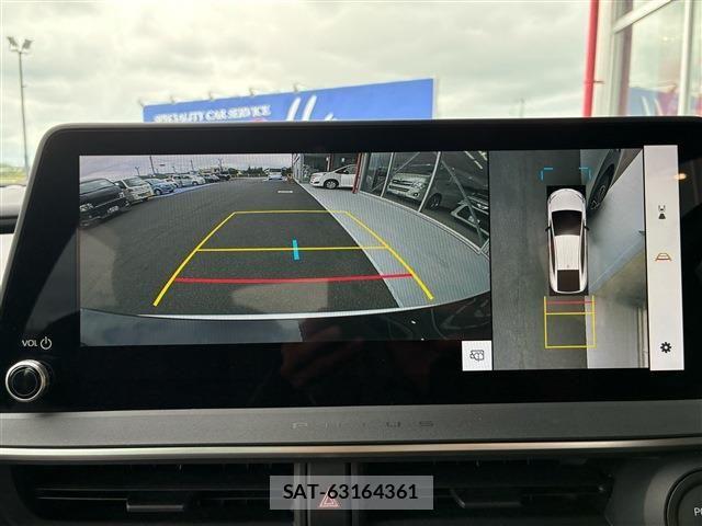 Toyota PRIUS 2024-09 7903234-13