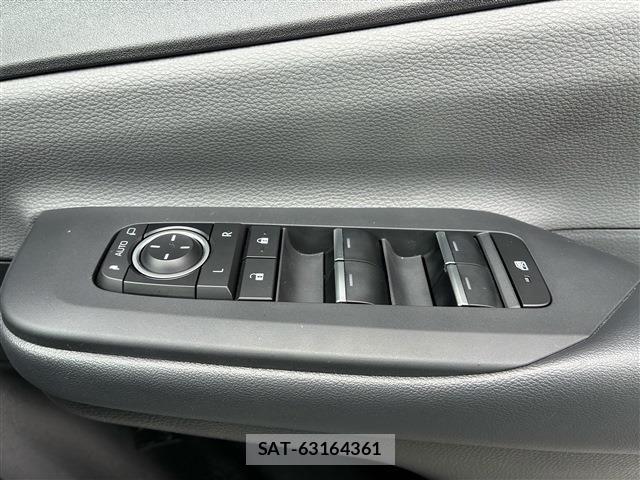 Toyota PRIUS 2024-09 7903234-20