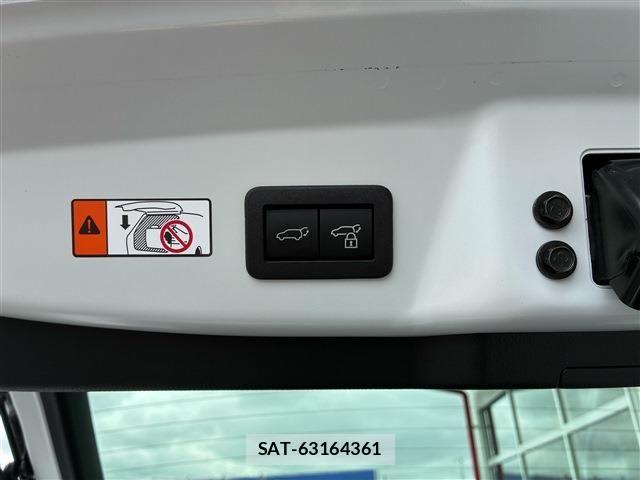 Toyota PRIUS 2024-09 7903234-24