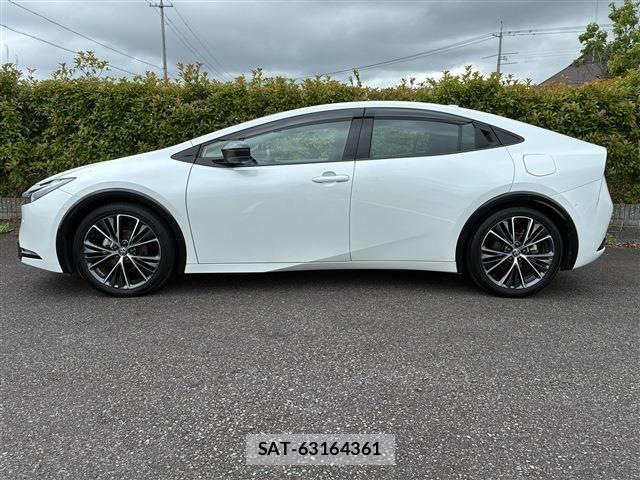 Toyota PRIUS 2024-09 7903234-2