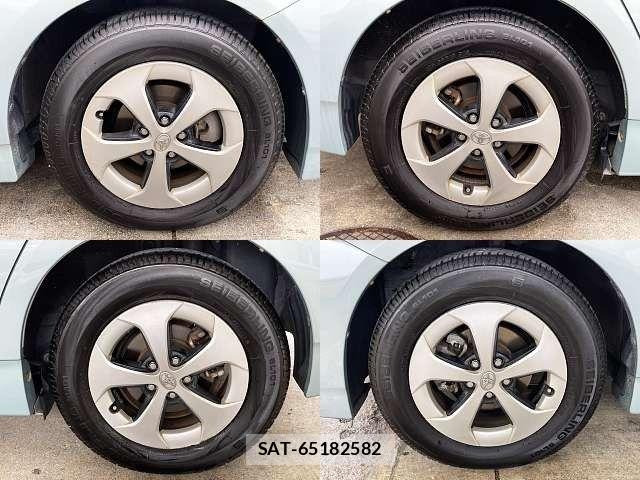 Toyota PRIUS 2013-04 7903248-3