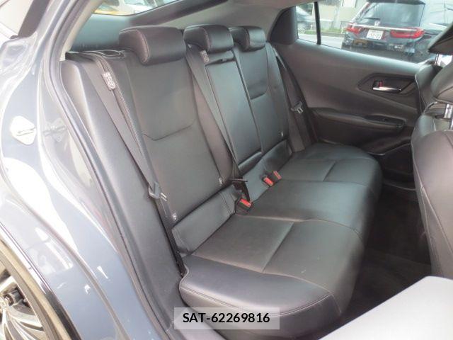 Toyota PRIUS 2023-05 7903240-4