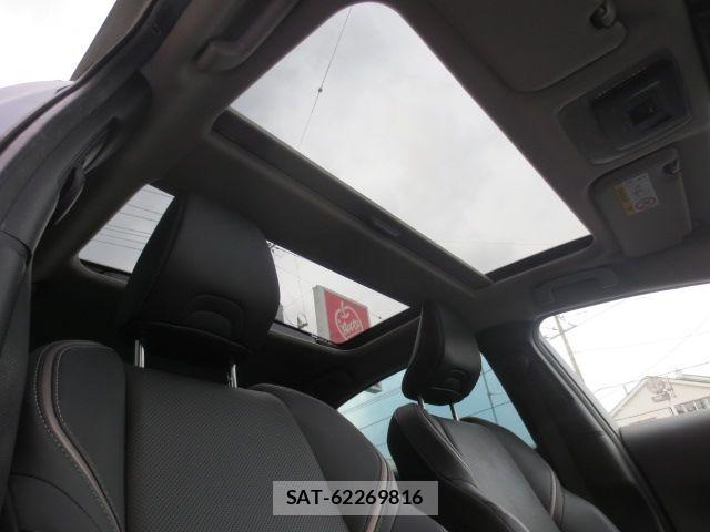 Toyota PRIUS 2023-05 7903240-7
