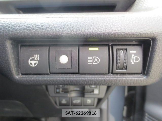 Toyota PRIUS 2023-05 7903240-8