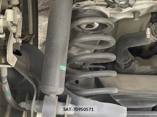 Toyota PRIUS 2015-12 7903246-19