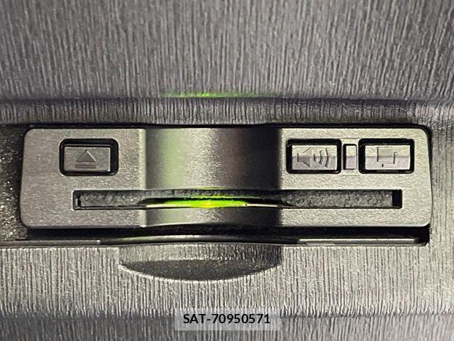 Toyota PRIUS 2015-12 7903246-3