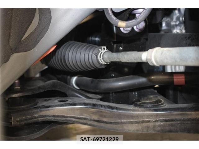 Toyota PRIUS 2024-03 7903238-17