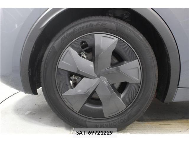 Toyota PRIUS 2024-03 7903238-23