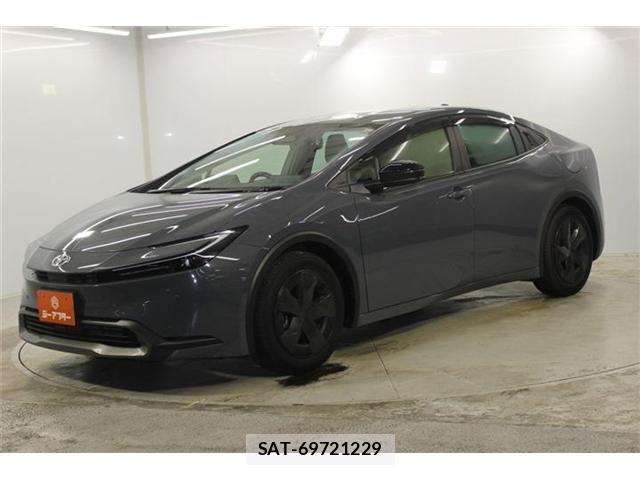 Toyota PRIUS 2024-03 7903238-8