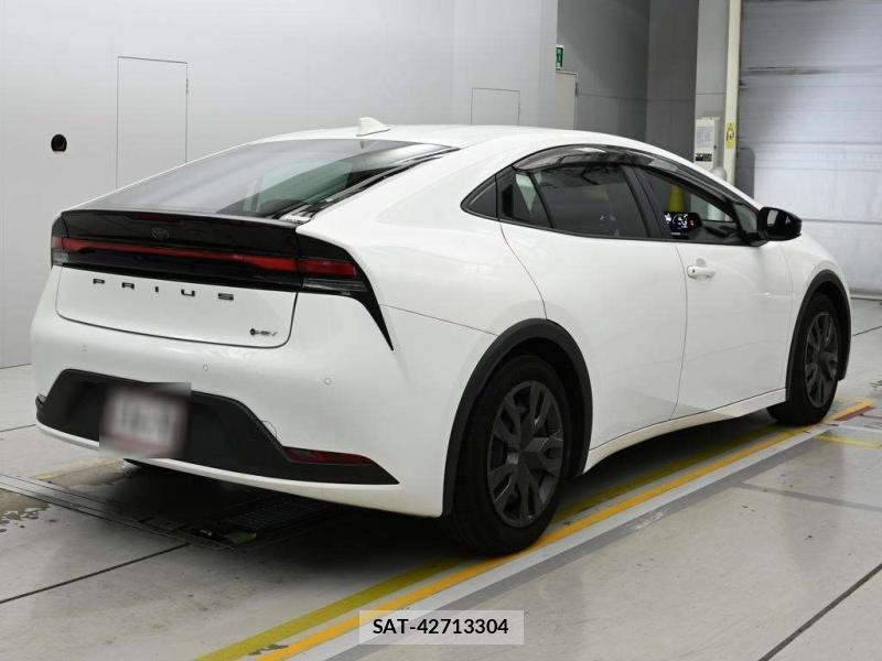 Toyota  2023-06 7918221-1