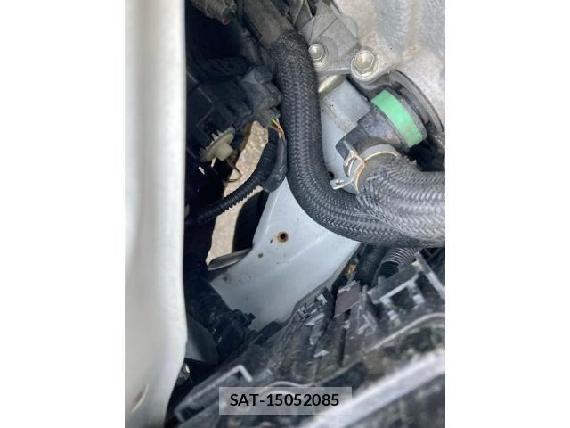 Toyota PRIUS 2013-05 7963342-17