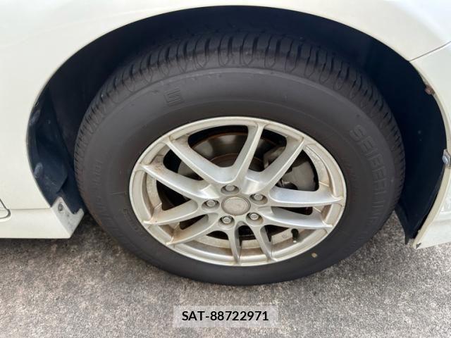 Toyota PRIUS 2009-12 7963345-1