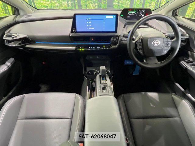 Toyota PRIUS 2025-02 7963311-1