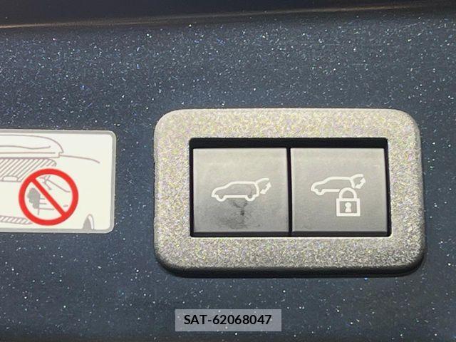 Toyota PRIUS 2025-02 7963311-6