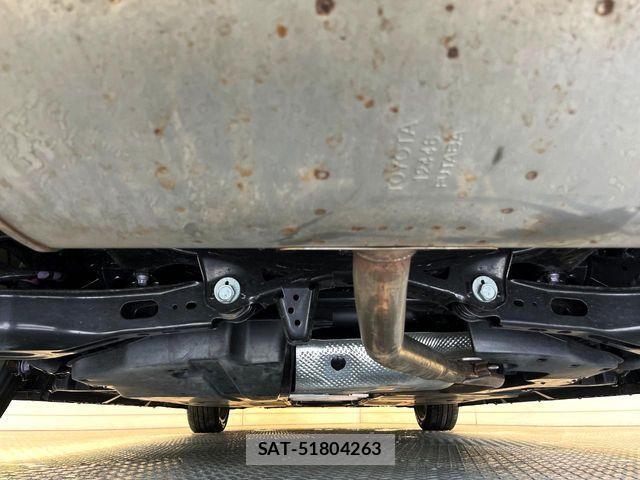 Toyota PRIUS 2025-06 7963301-18