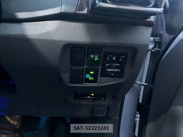 Toyota PRIUS 2010-05 7963343-13