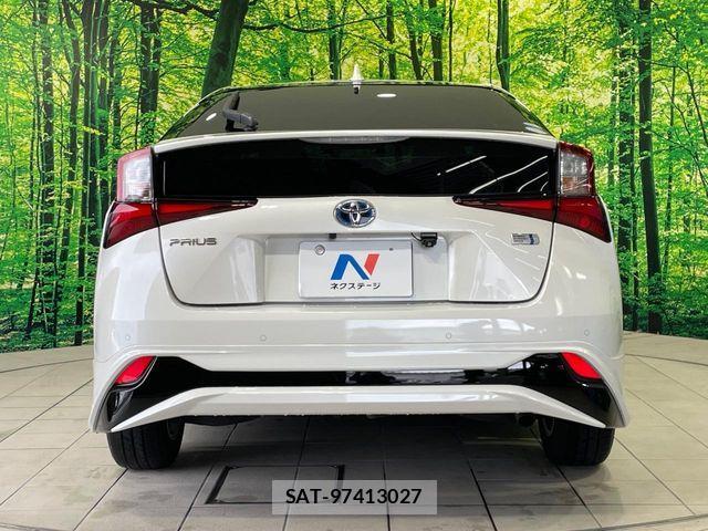 Toyota PRIUS 2020-03 7963324-14