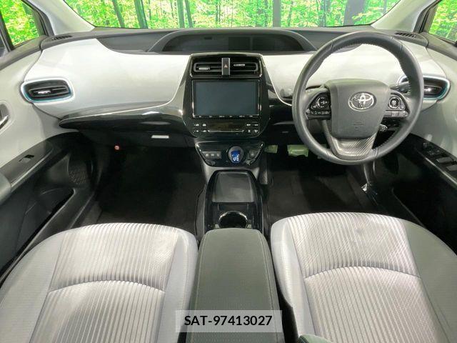 Toyota PRIUS 2020-03 7963324-1
