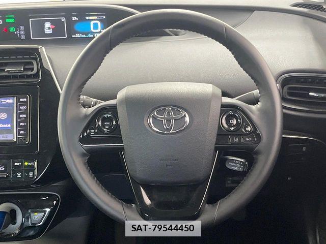 Toyota PRIUS 2019-06 7963321-10